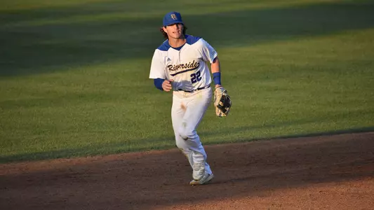 Webb Fielding