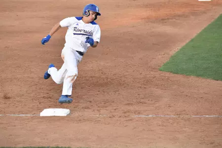 UCR baseball