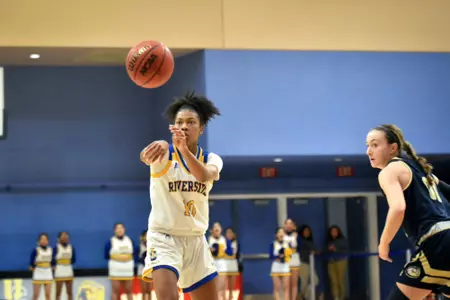 UCRWBB Cooper Paasing