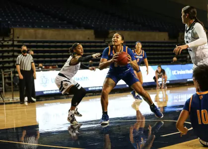 UCR v UCI