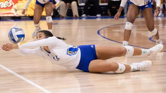 Anya Green had 4 digs to go with 10 kills and 5 block assists.