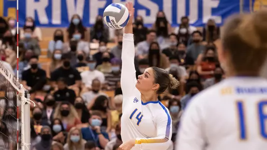 Isabella Scarlett against Hawaii