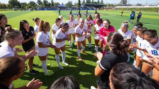 WSOC huddle