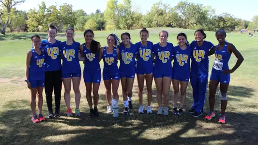 Women's XC team at Stump