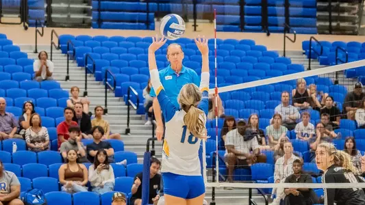 Beatriz Silva vs UCSB