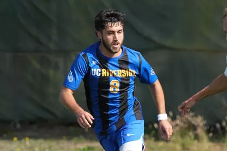 Men’s Soccer Drops Hard-Fought Match at San Francisco Image