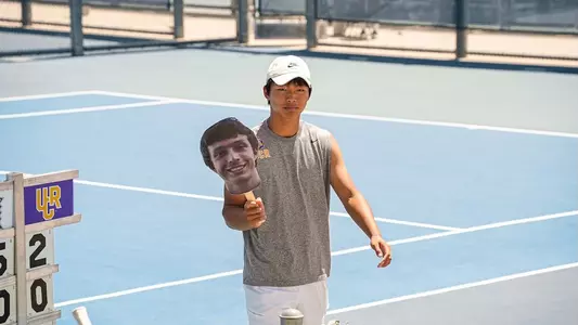 Joey Zhou