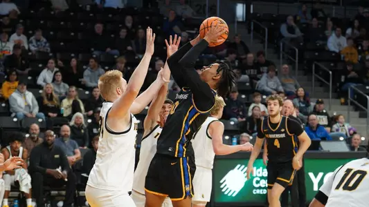 Men's Basketball