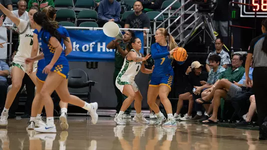 Hannah Wickstrom vs Hawaii