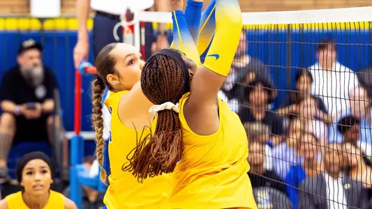 Izzy and Layla vs UC Davis