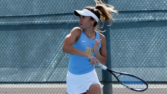 Chloe Vu against Nevada in doubles