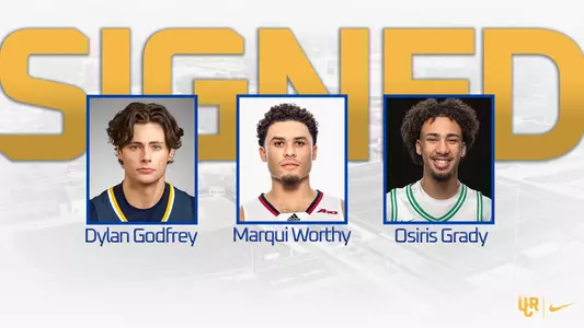 Men's Basketball Signs Godfrey, Worthy, and Grady.