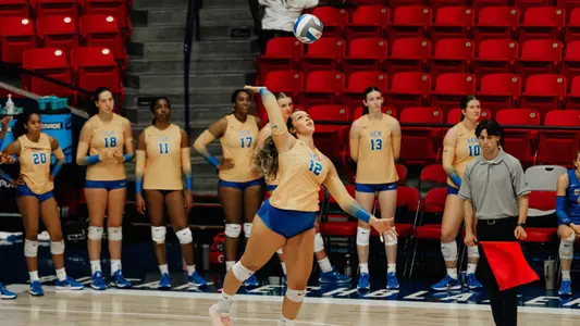 Layla Hooks vs Weber State