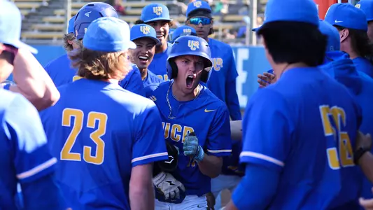 Baseball Celebrates Big Inning Against UC Davis