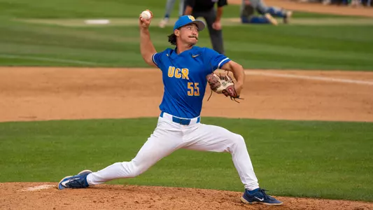 Matt Hudson on the mound