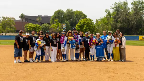 Softball Seniors Group Photo