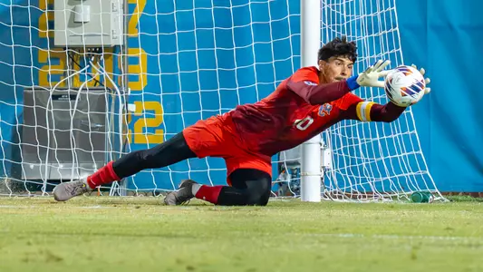 Andrew Hermosillo diving stop at UCLA
