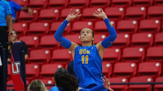 Elena Kasavica vs Chicago State