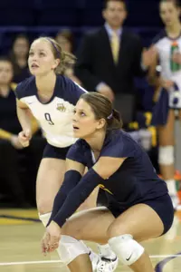 Rachel Stier (left) and Julie Jeziorowski are part of an MU senior class that is one win shy of 100 career victories.