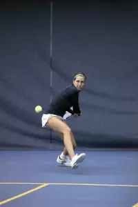 Junior Rocio Diaz won at No. 4 singles