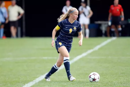 Senior Cara Jacobson