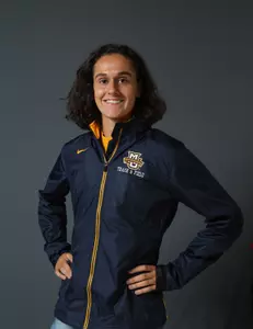 Freshman Alison Parker finished eighth overall and second on the team in her Marquette debut