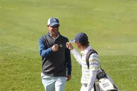 Head coach Steve Bailey