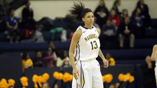 Senior Courtney Thomas