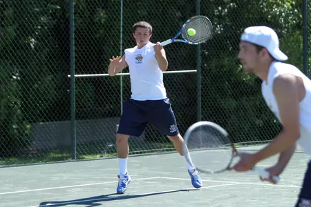 Senior Dan Mamalat accounted for a pair of wins on Sunday.