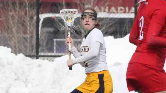 Claire Costanza posted a game-high six points.