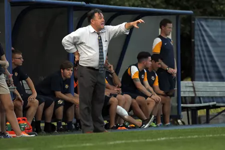 Head coach Louis Bennett