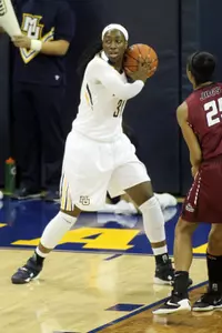 Shantelle Valentine pulled down a team-high seven rebounds on Monday