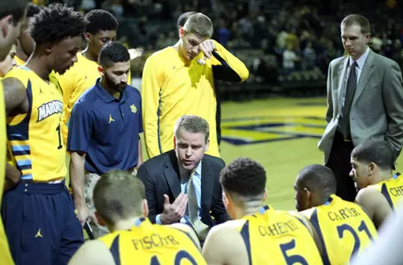 Steve Wojciechowski's Golden Eagles shot 51.4 percent in the first half.