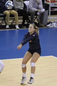 Lauren Houg set an MU single season digs record