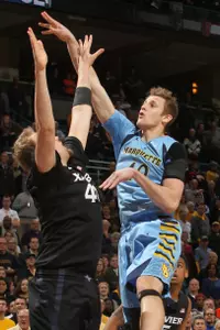 Luke Fischer led MU with 17 points.