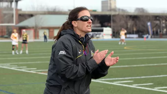 Fifth-year head coach Meredith Black announces nine to her 2016 class.