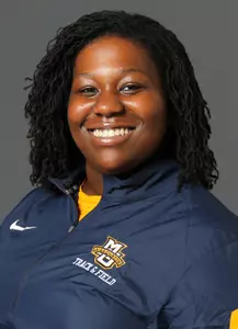 Sophomore Maya Marion