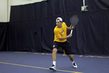 Junior Nick Dykema picked up a singles win on Sunday afternoon.
