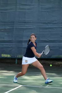 Aleeza Kanner won her doubles match with Leoni Daems on Friday