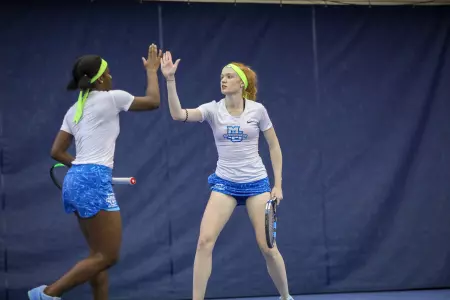 Lesley Foe, Isabella Frank