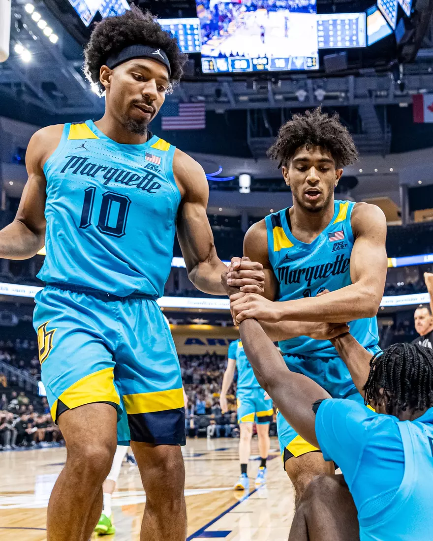 Marquette Men's basketball defeats LIU 95-58 in Fiserv Forum on Thursday November 17, 2022.