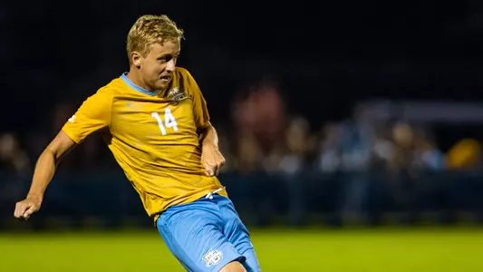 Collin Nawrocki14 Ben BarkleyMarquette Men's Soccer vs. Yale