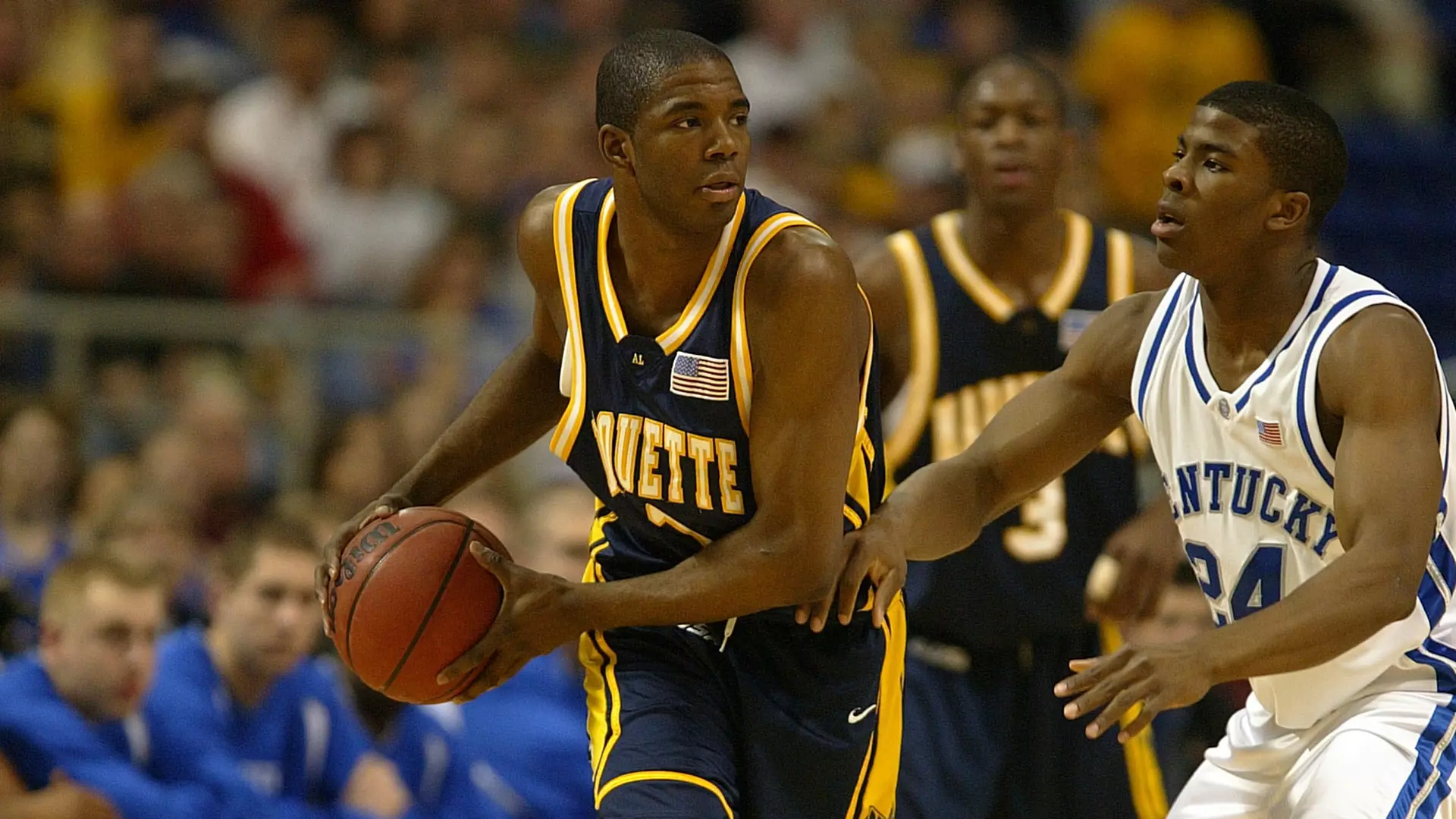 Men's basketball game action against Kentucky in the Elite Eight, 2003
Athletes, Males, Men's Basketball, Students, Todd Townsend
Men's basketball game action against Kentucky in the NCAA Elite Eight, March 29, 2003.