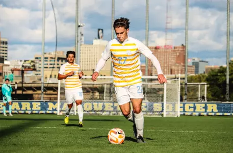 Ryan Amond vs Xavier