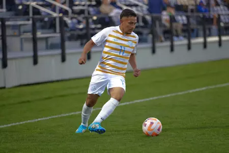 Beto Soto vs.