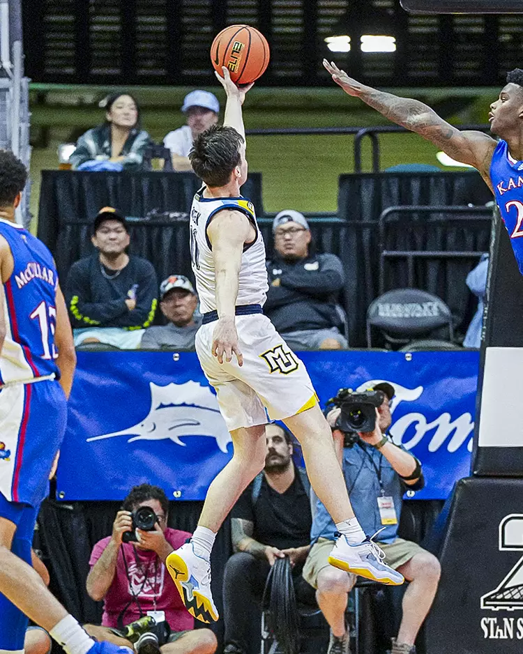 #4 Marquette Basketball defeats #1 Kansas Jayhawks at SimpliFi Center in Honolulu Hawaii on Tuesday November 21, 2023.