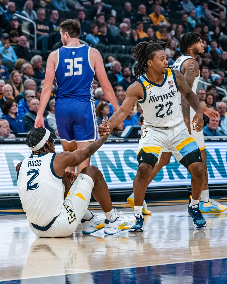 No. 7 Marquette Golden Eagles defeat  St. Thomas 84-79 on Thursday, December 14, 2023 at Fiserv Fourm