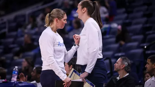 Justine Raterman, Kelly Komara