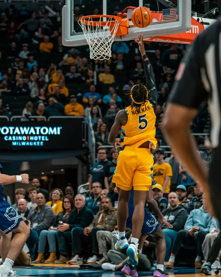 #10 Marquette Men's Basketball defeats Stonehill 94-54 on Wednesday, November 27th, 2024 in at Fiserv Forum in Milwaukee, WI