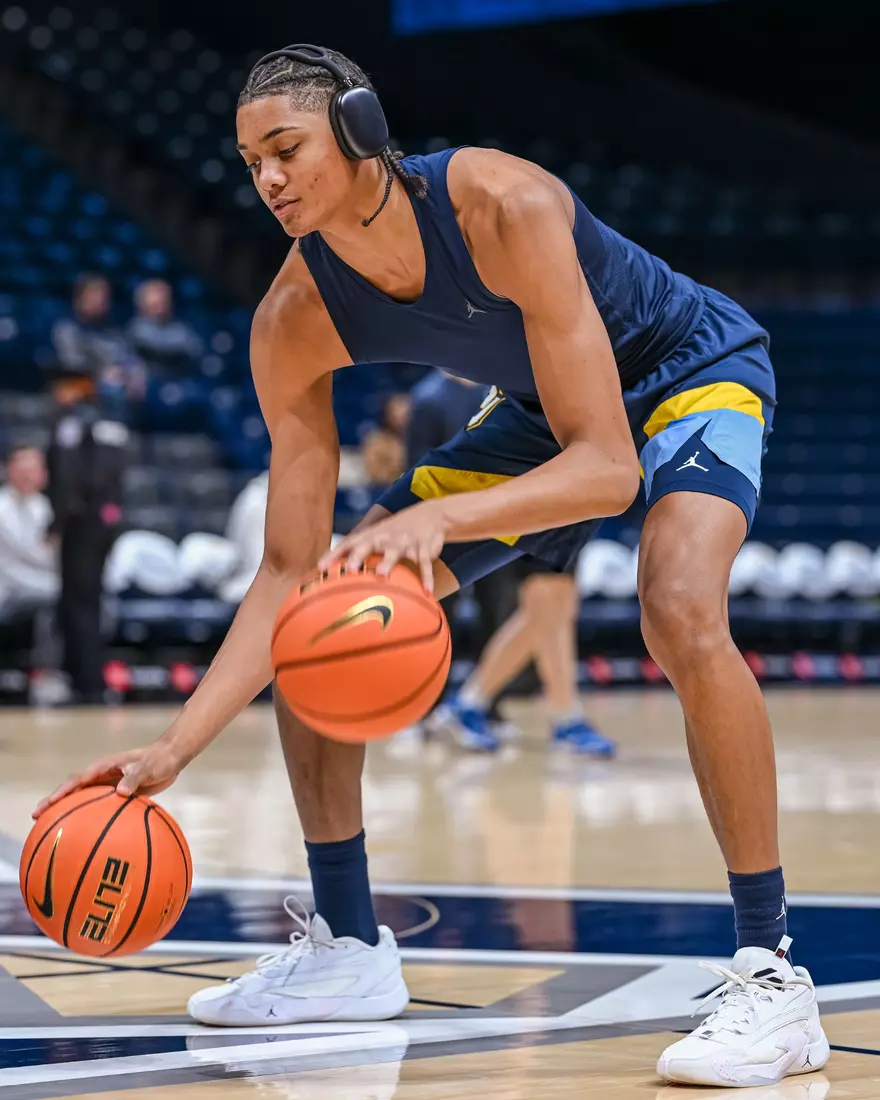 #9 Marquette Men's Basketball Defeats Xavier 72-70 on Saturday, December 21st, 2024 at Cintas Center, in Cincinnati, OH